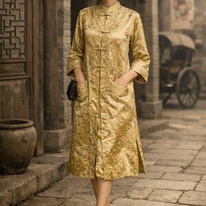 Museum-Quality 1940s Chinese Silk Brocade Robe Gold Floral Shanghai Sz 40